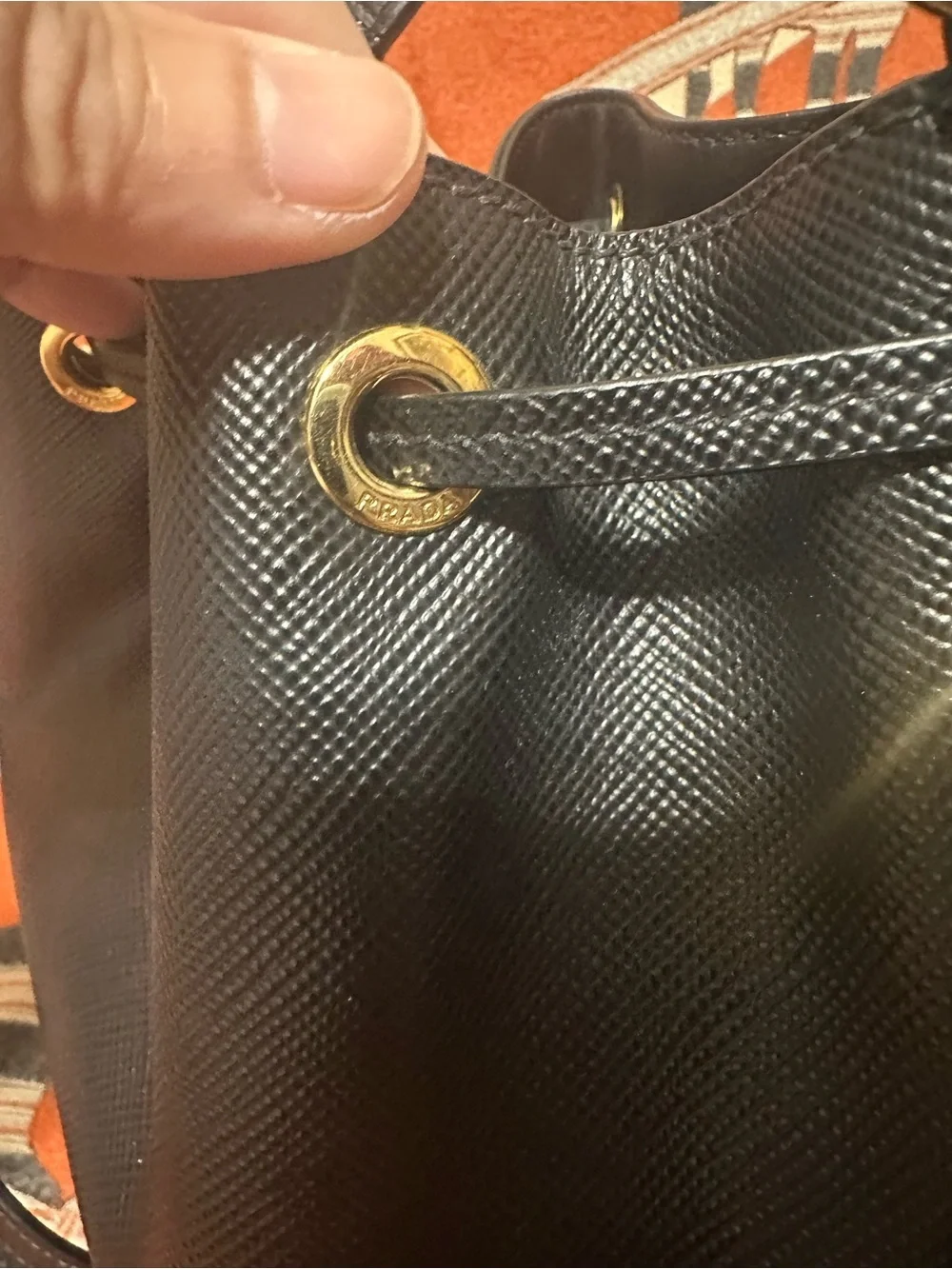 PRADA❤️🌟BLACK SAFFIANO LEATHERL BUCKET BAG WITH GOLD HARDWARE ⭐️ - Picture 6 of 15